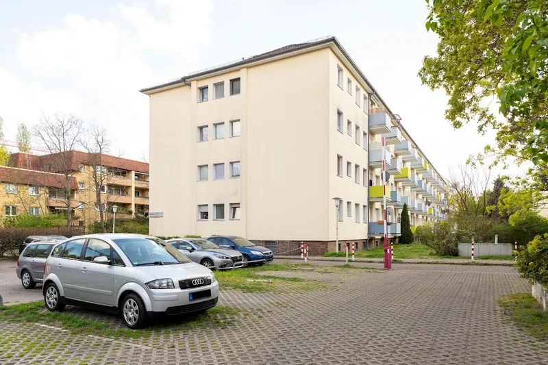 Schöne 2-Zimmer-Wohnung sucht Nachmieter! — photo 1